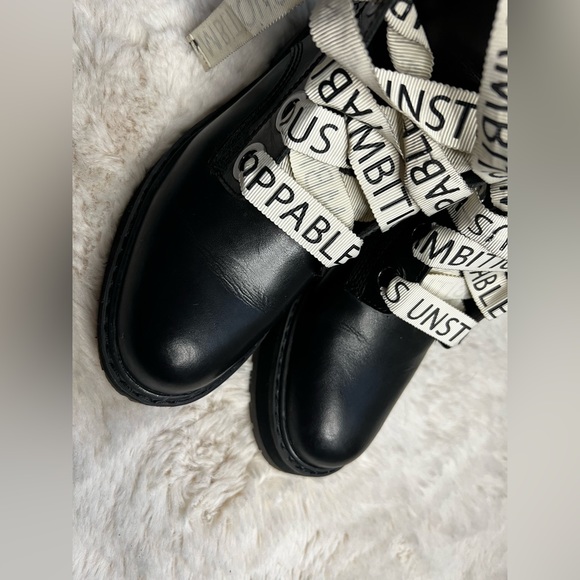 Zara Leather Boots - Picture 3 of 11